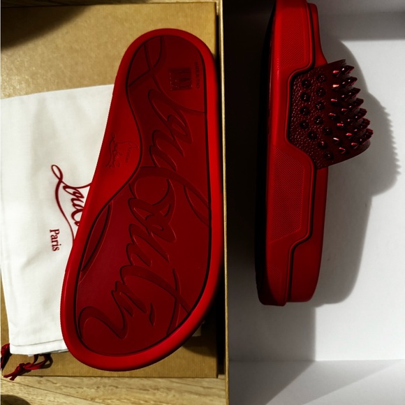 Mens christian Louboutin slides - Picture 2 of 3